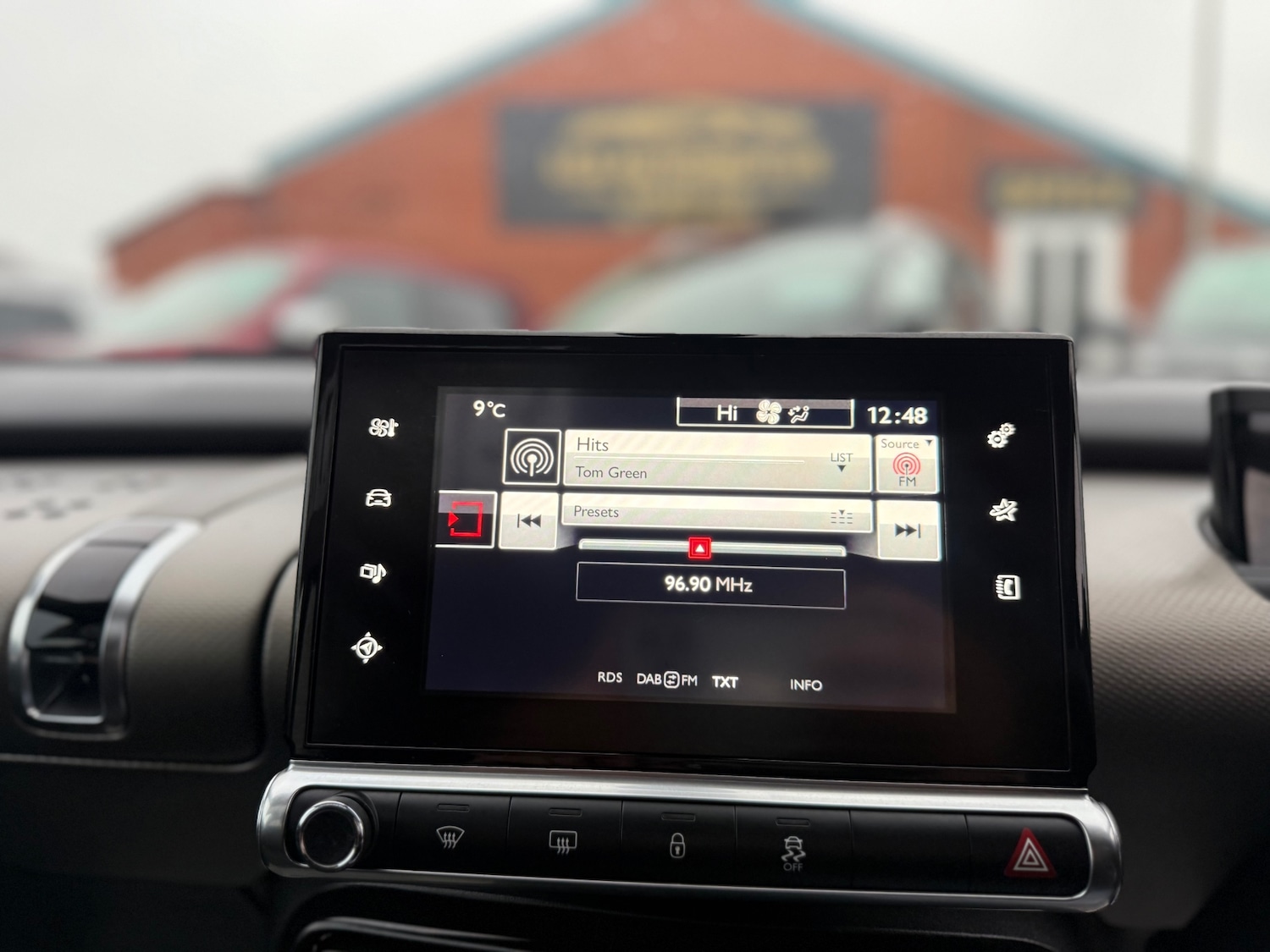 Used Citroen C4 Cactus 2016 for sale - 76986999: Photo 15