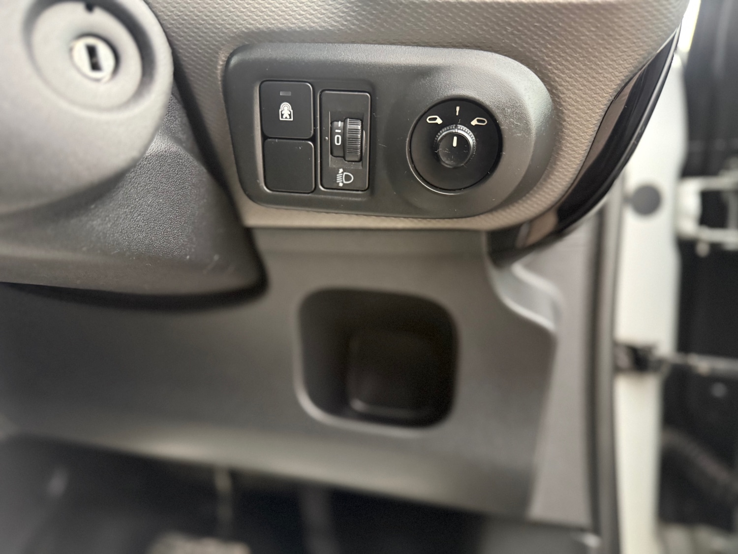 Used Citroen C4 Cactus 2016 for sale - 76986999: Photo 9