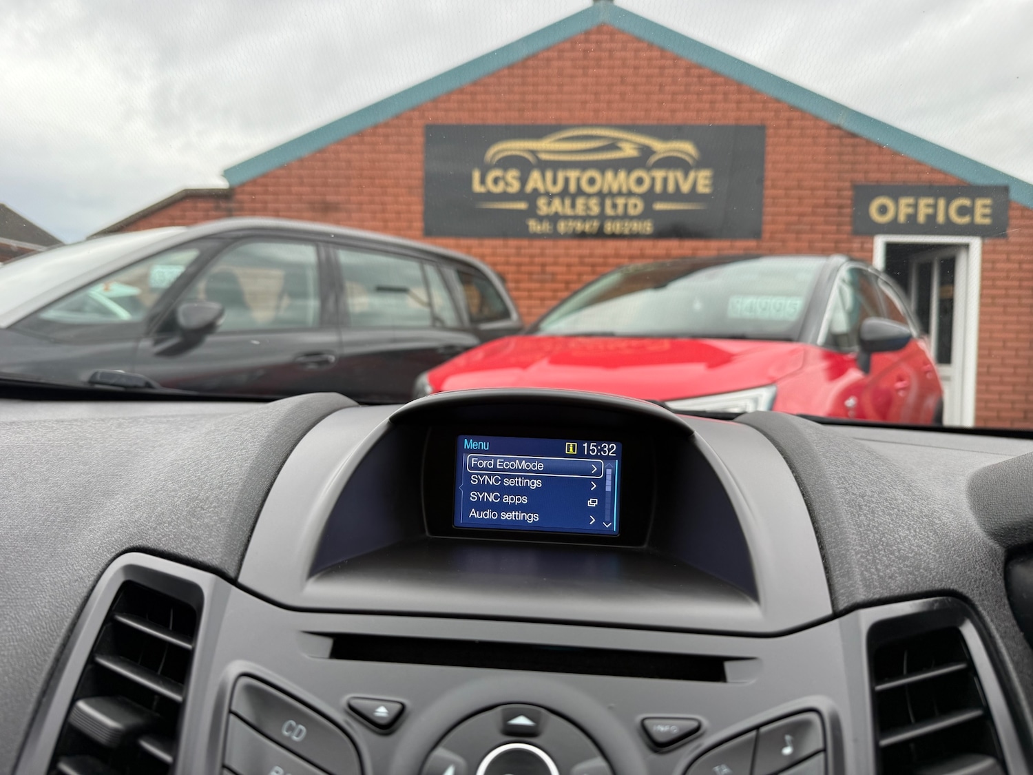 Used Ford Fiesta 2017 for sale - 77636537: Photo 15