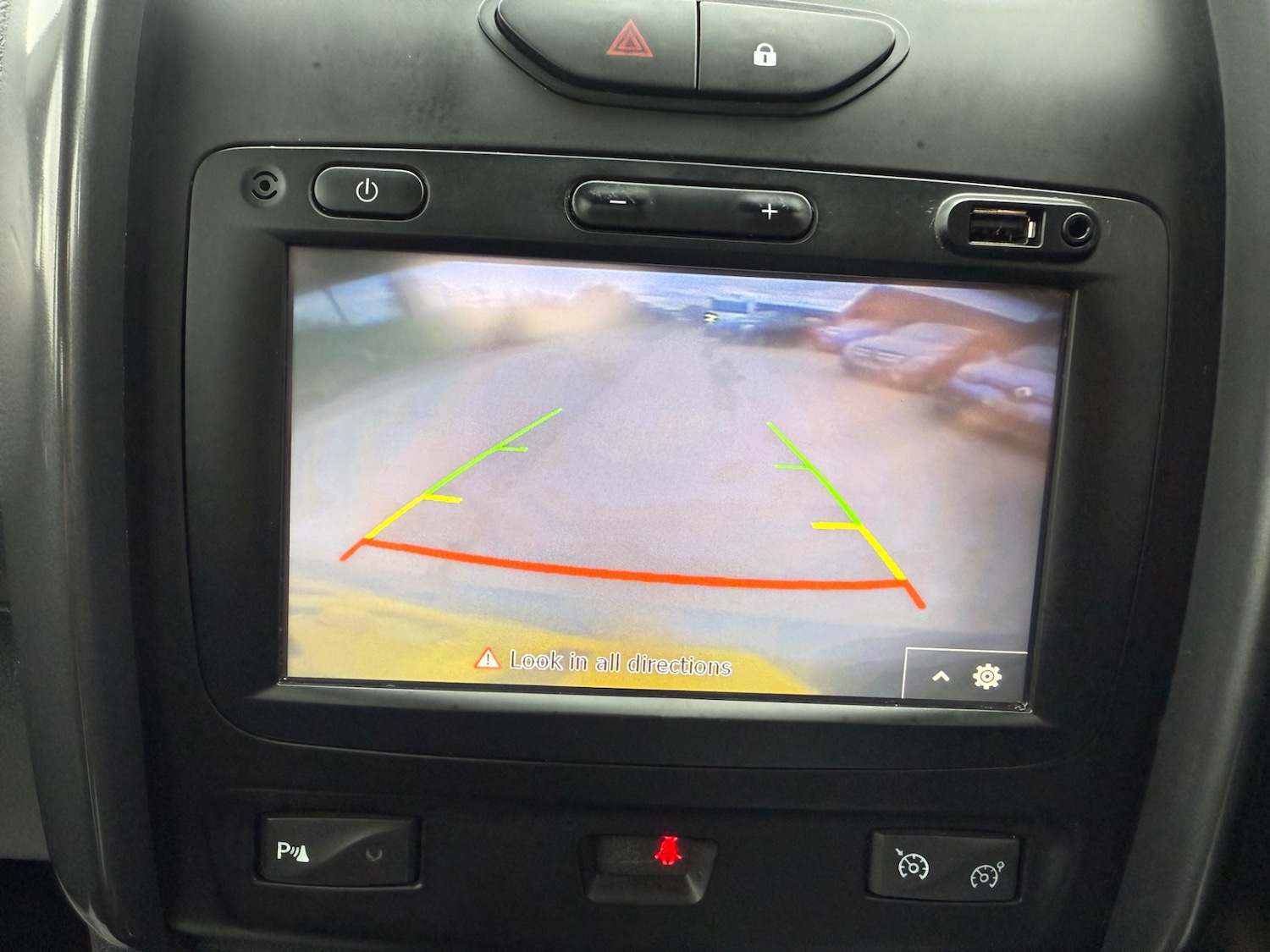 Used Dacia Duster 2018 for sale - 76483135: Photo 12