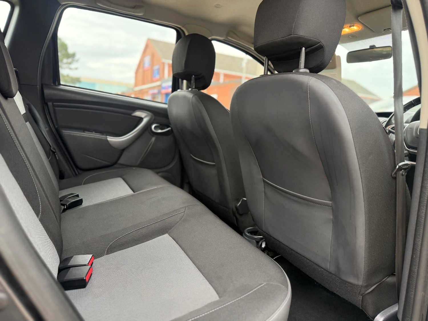 Used Dacia Duster 2018 for sale - 76483135: Photo 18