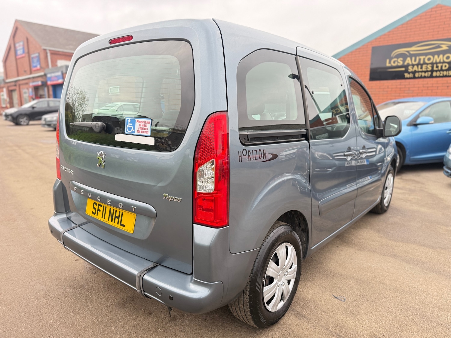 Used Peugeot Partner Tepee 2011 for sale - 76596081: Photo 8