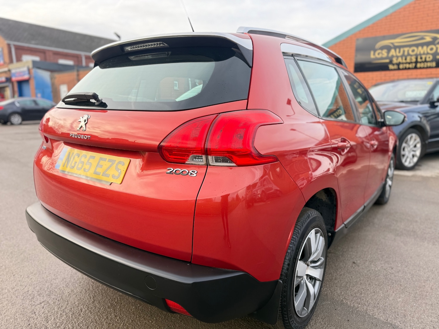 Used Peugeot 2008 2016 for sale - 77201428: Photo 8