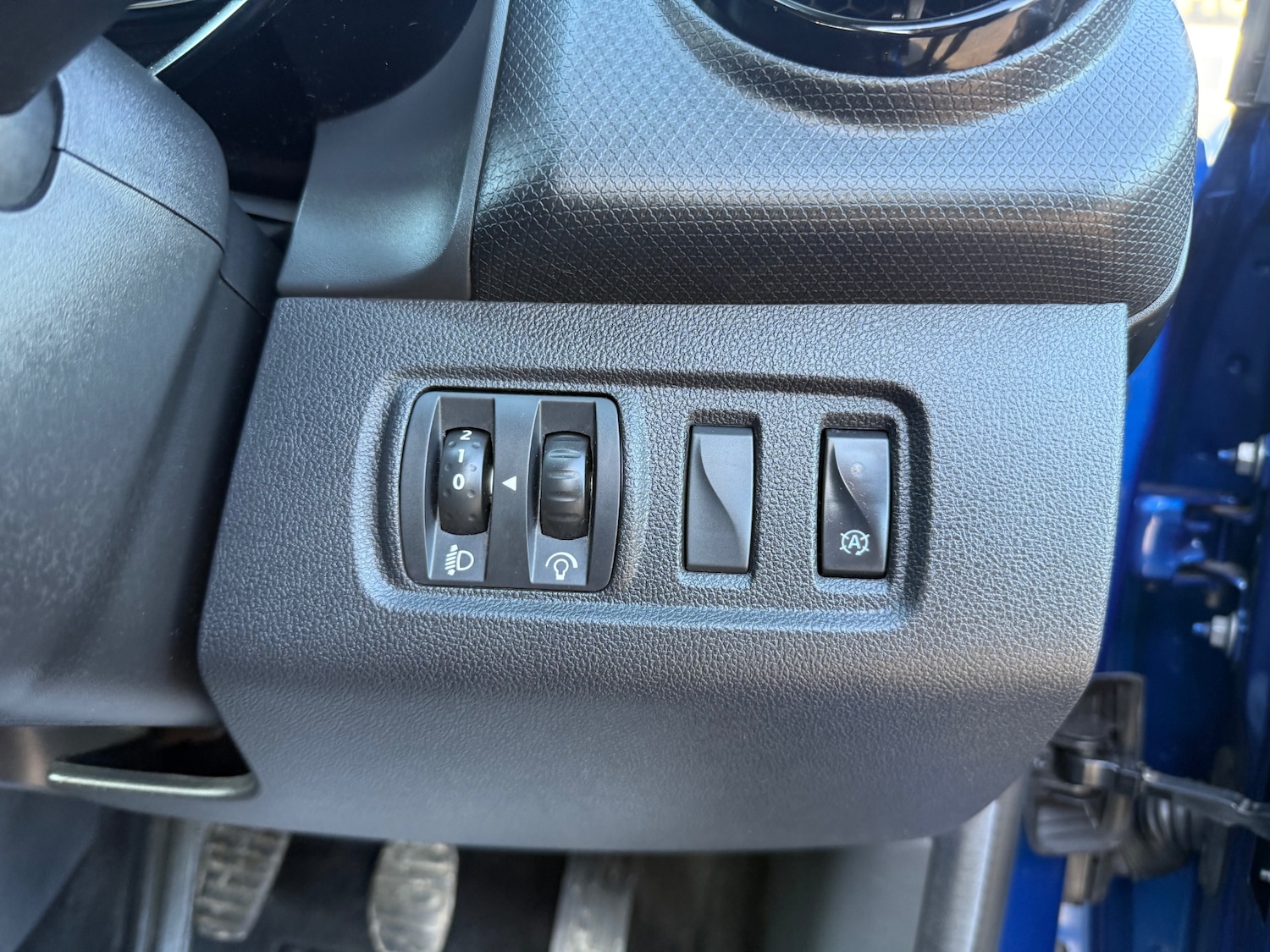 Used Renault Clio 2018 for sale - 77319727: Photo 12