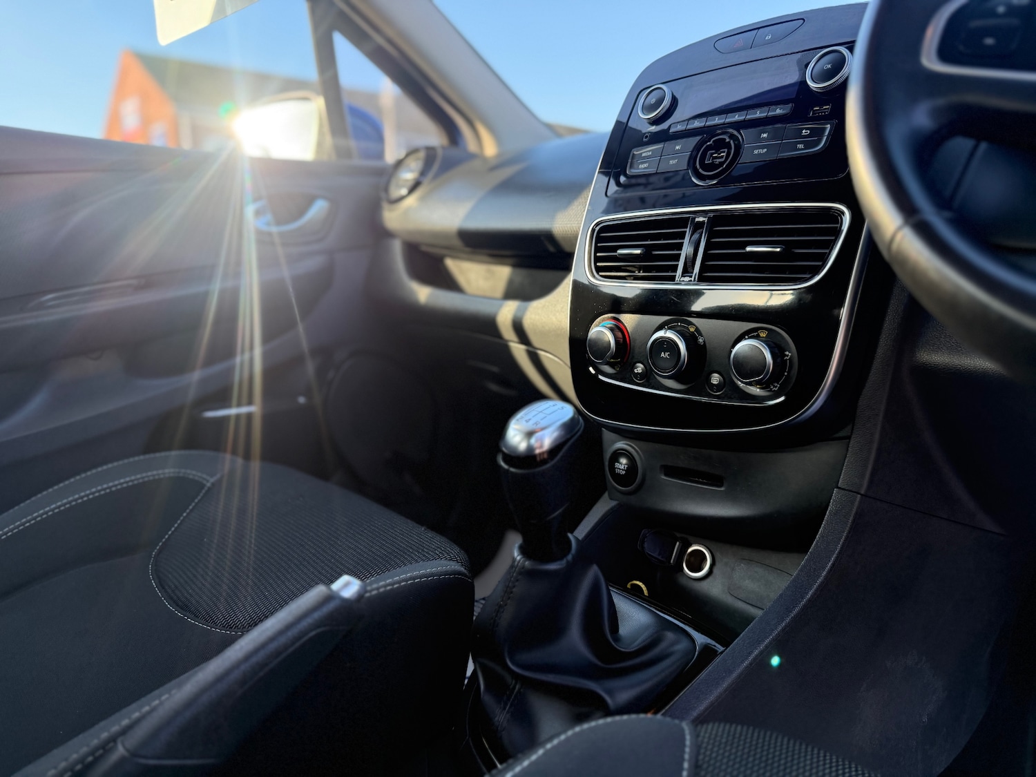 Used Renault Clio 2018 for sale - 77319727: Photo 13