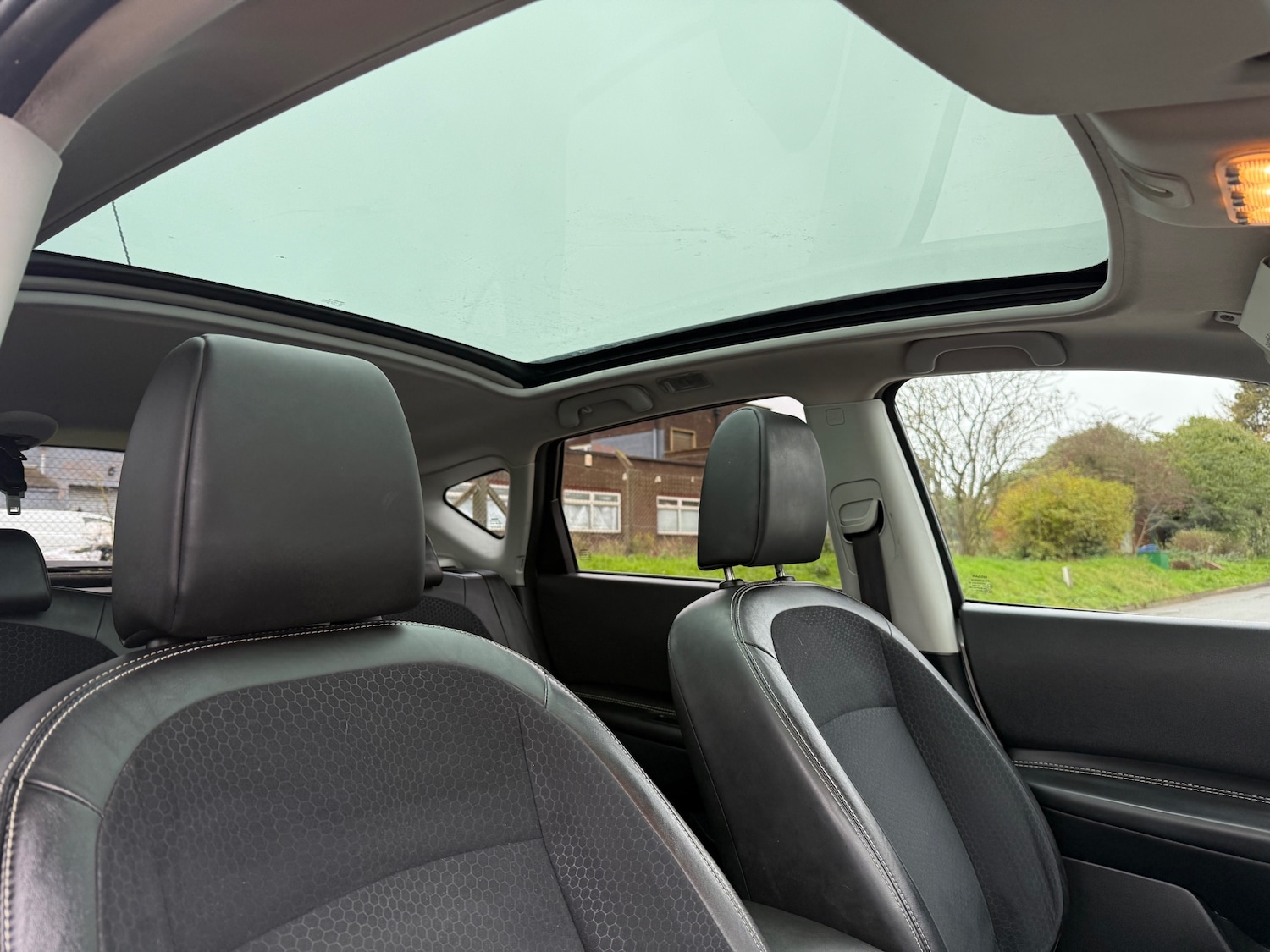 Used Nissan Qashqai 2013 for sale - 76670911: Photo 10