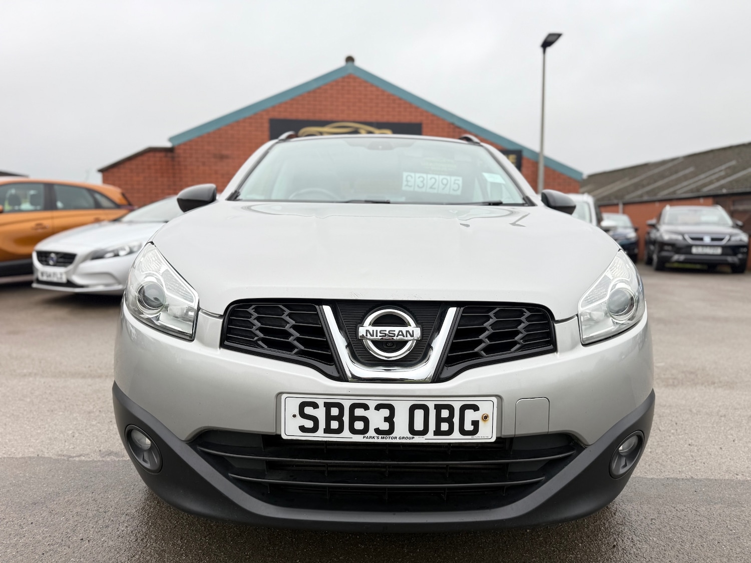 Used Nissan Qashqai 2013 for sale - 76670911: Photo 2
