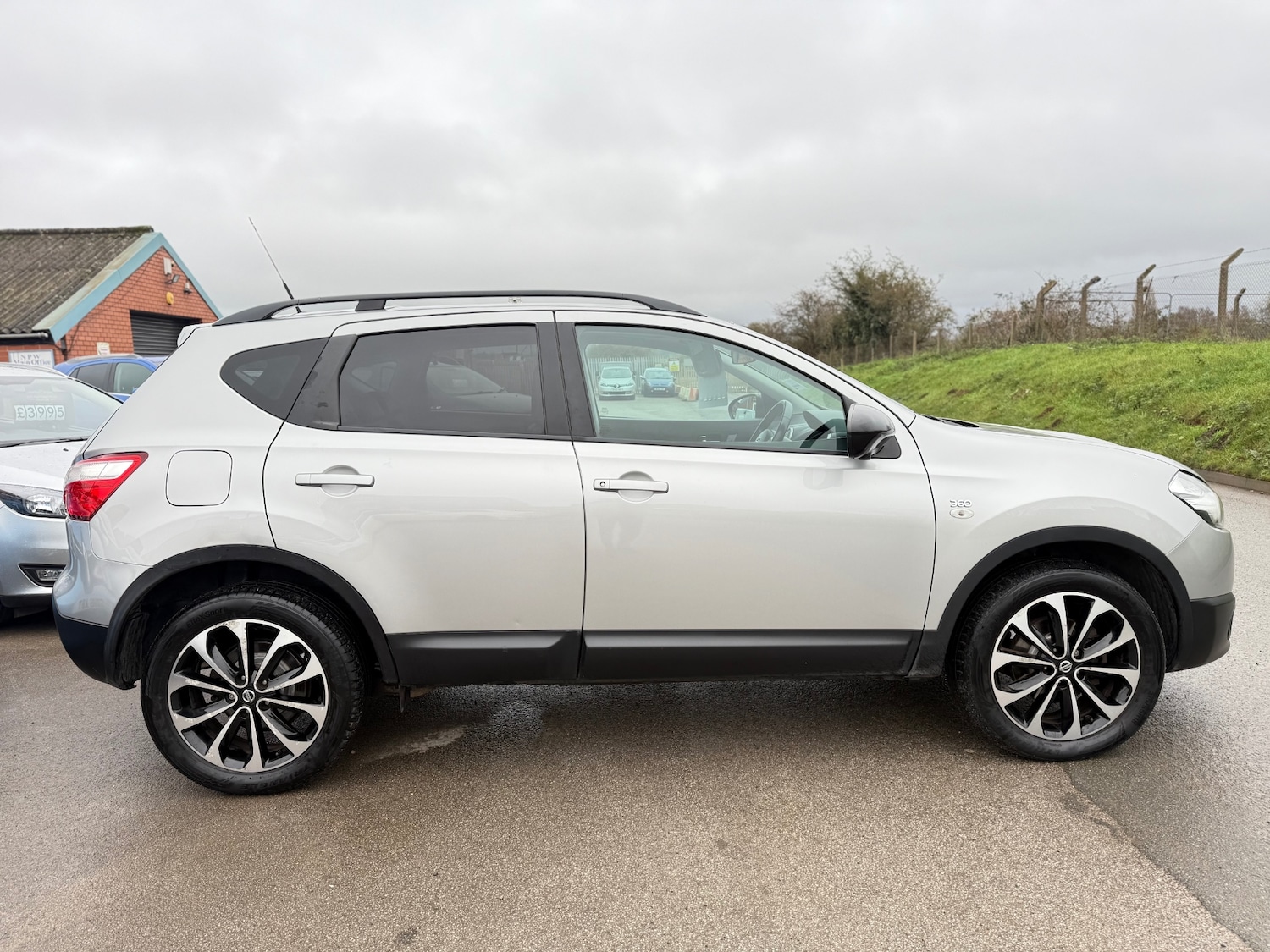 Used Nissan Qashqai 2013 for sale - 76670911: Photo 5