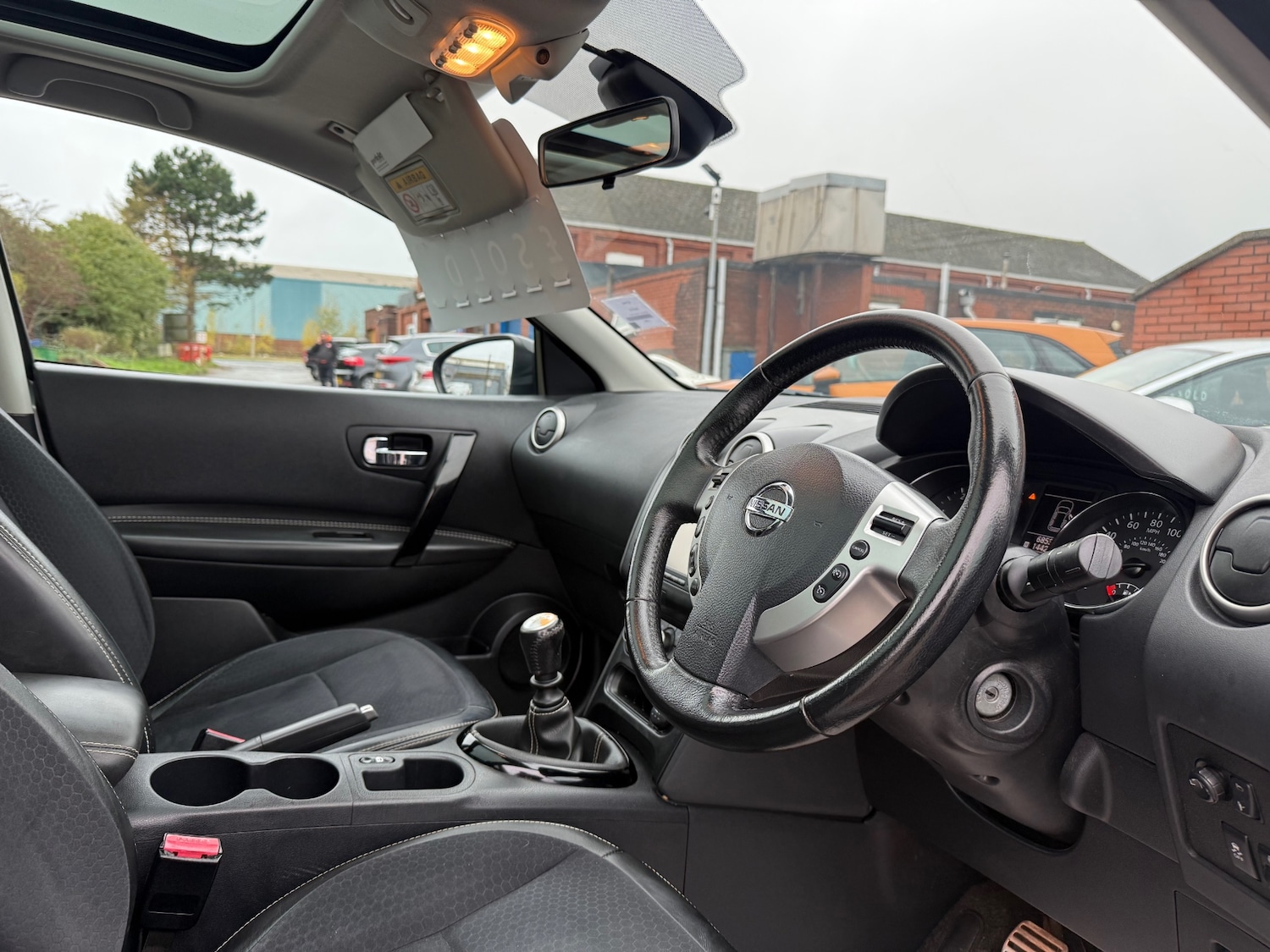 Used Nissan Qashqai 2013 for sale - 76670911: Photo 9