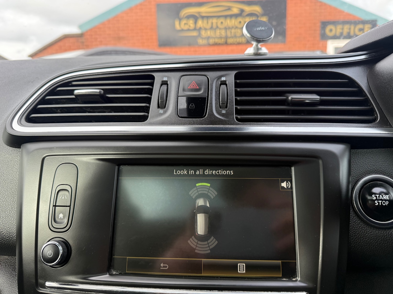 Used Renault Kadjar 2016 for sale - 77595628: Photo 12