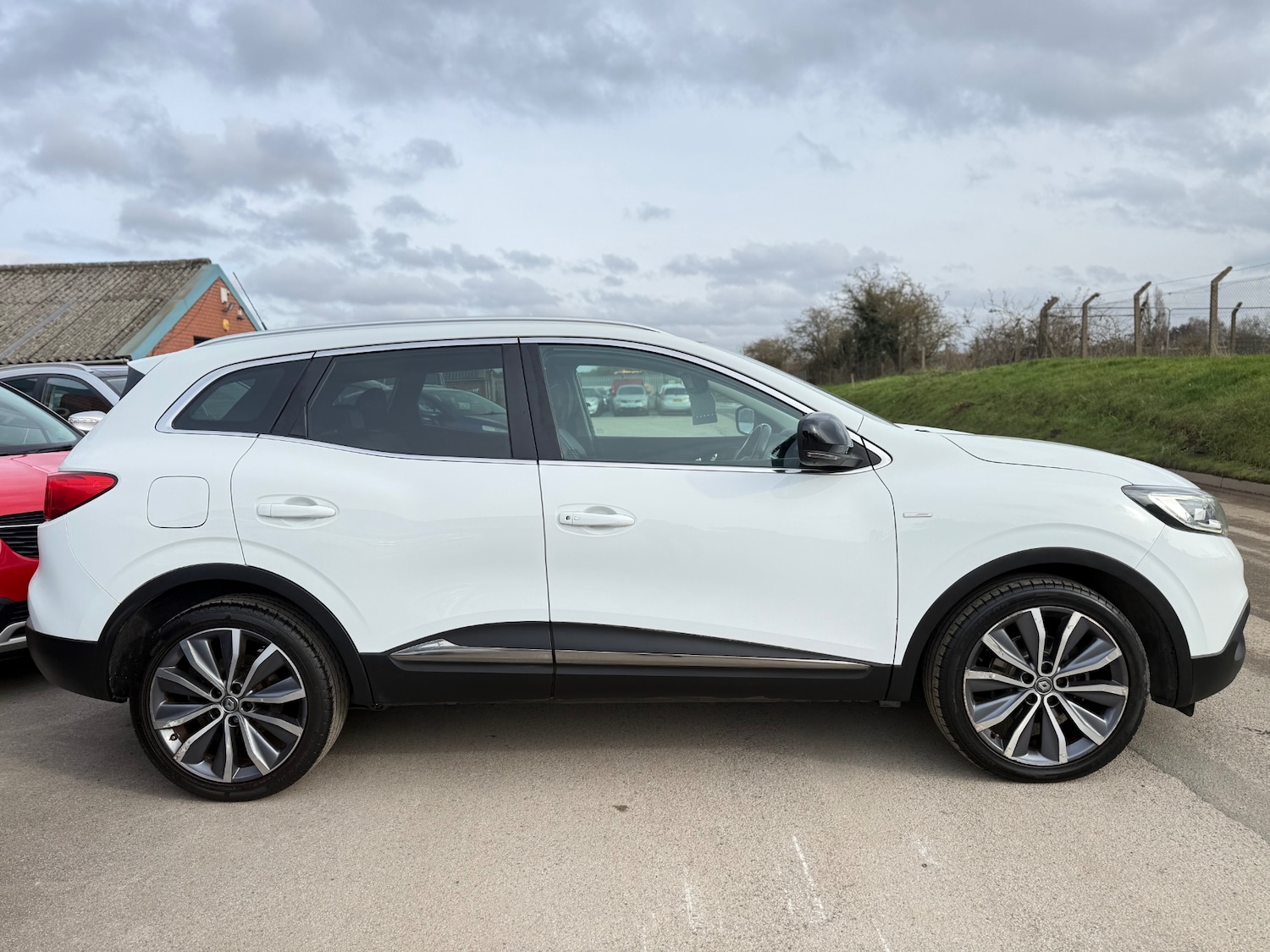 Used Renault Kadjar 2016 for sale - 77595628: Photo 5