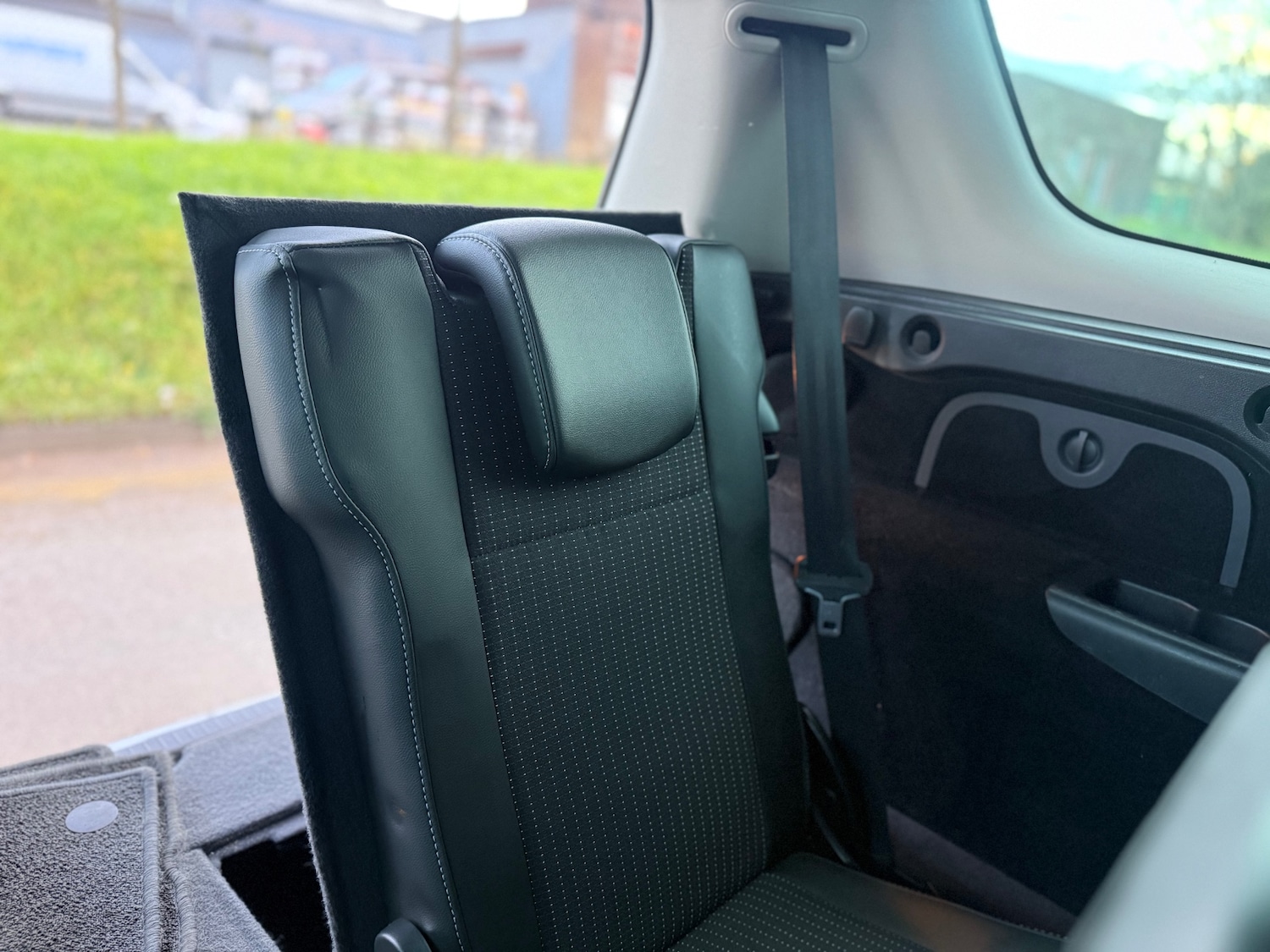 Used Renault Grand Scenic 2015 for sale - 76430640: Photo 20