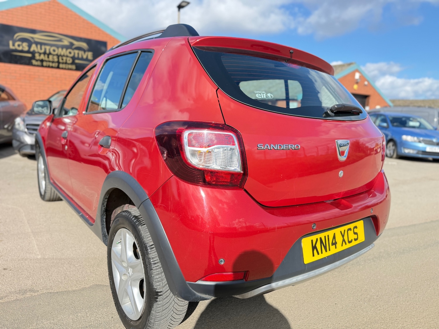 Used Dacia Sandero Stepway 2014 for sale - 77891758: Photo 6