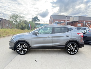 Used Nissan Qashqai 2014 for sale - 75660499: Photo