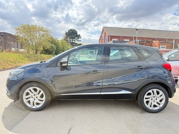 Used Renault Captur 2015 for sale - 79386324: Photo