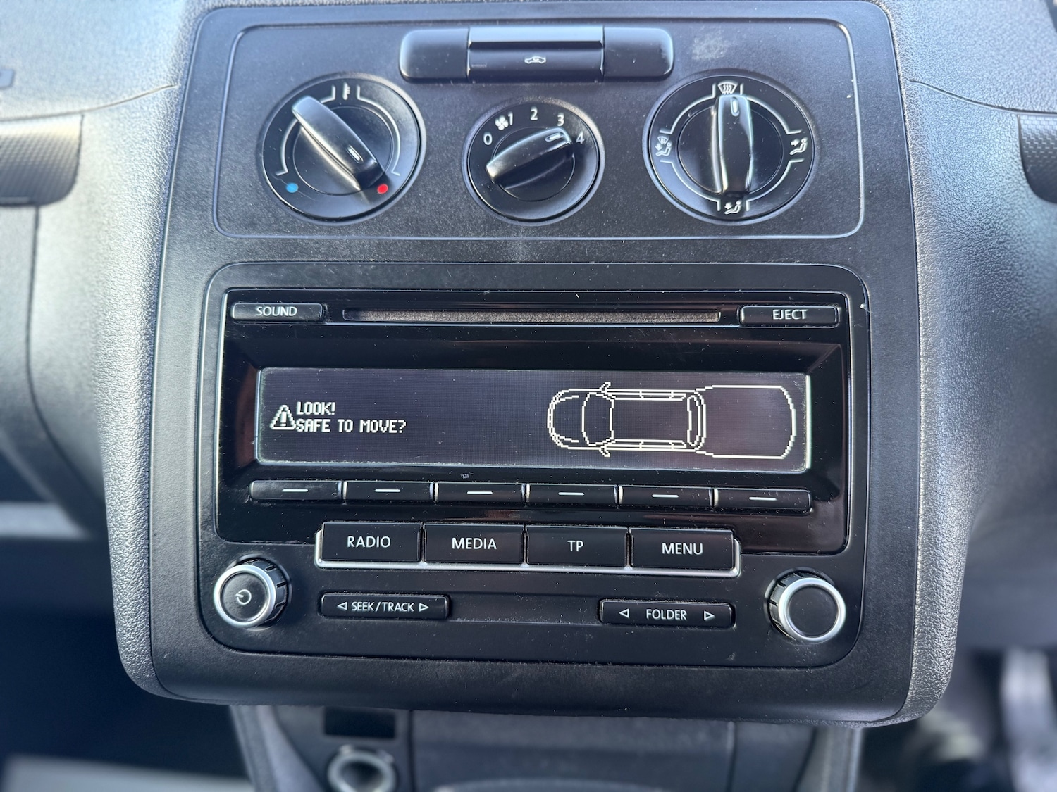 Used Volkswagen Caddy Maxi 2014 for sale - 77162353: Photo 15