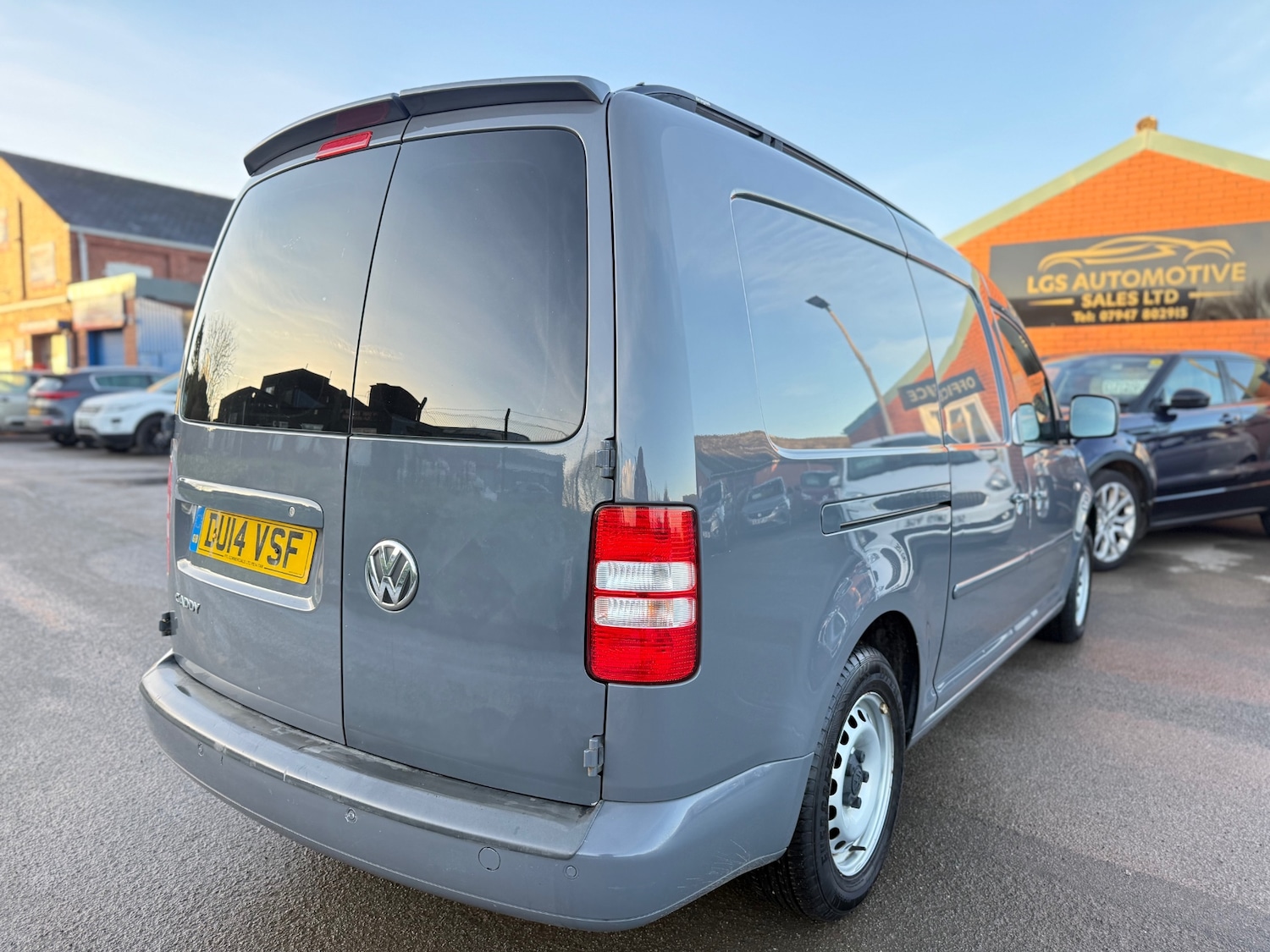 Used Volkswagen Caddy Maxi 2014 for sale - 77162353: Photo 8