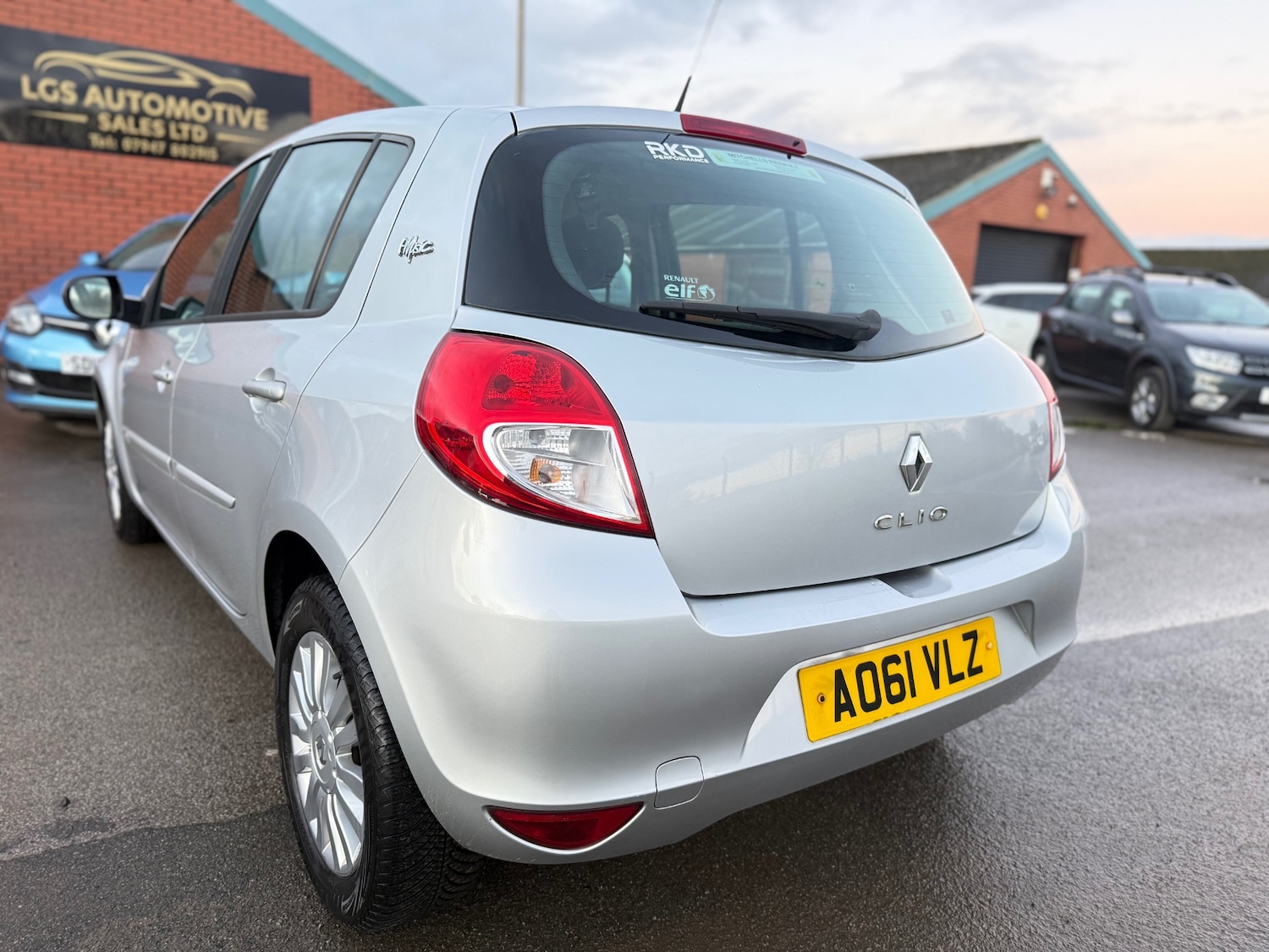 Used Renault Clio 2012 for sale - 76687418: Photo 6
