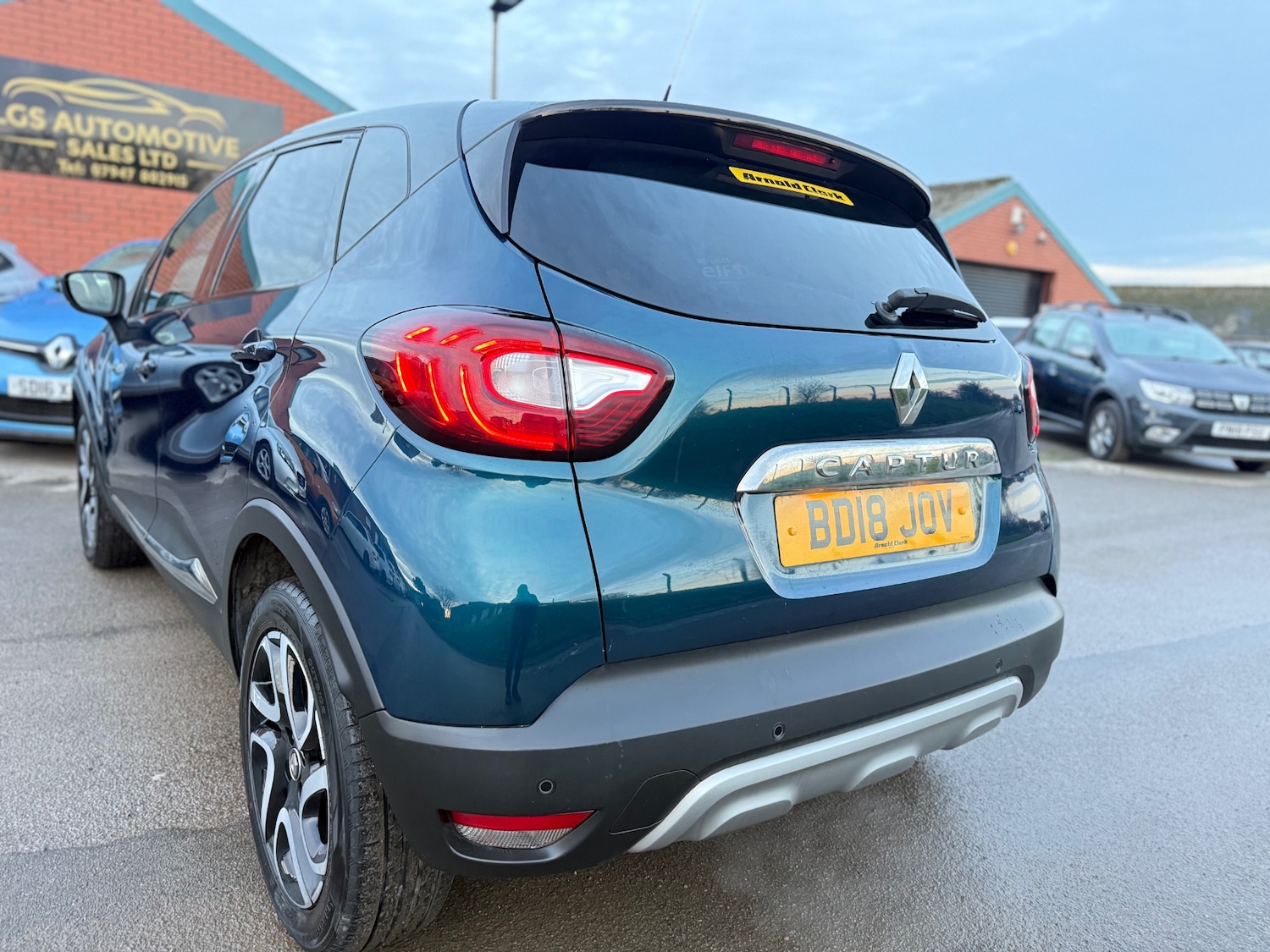 Used Renault Captur 2018 for sale - 76655627: Photo 6