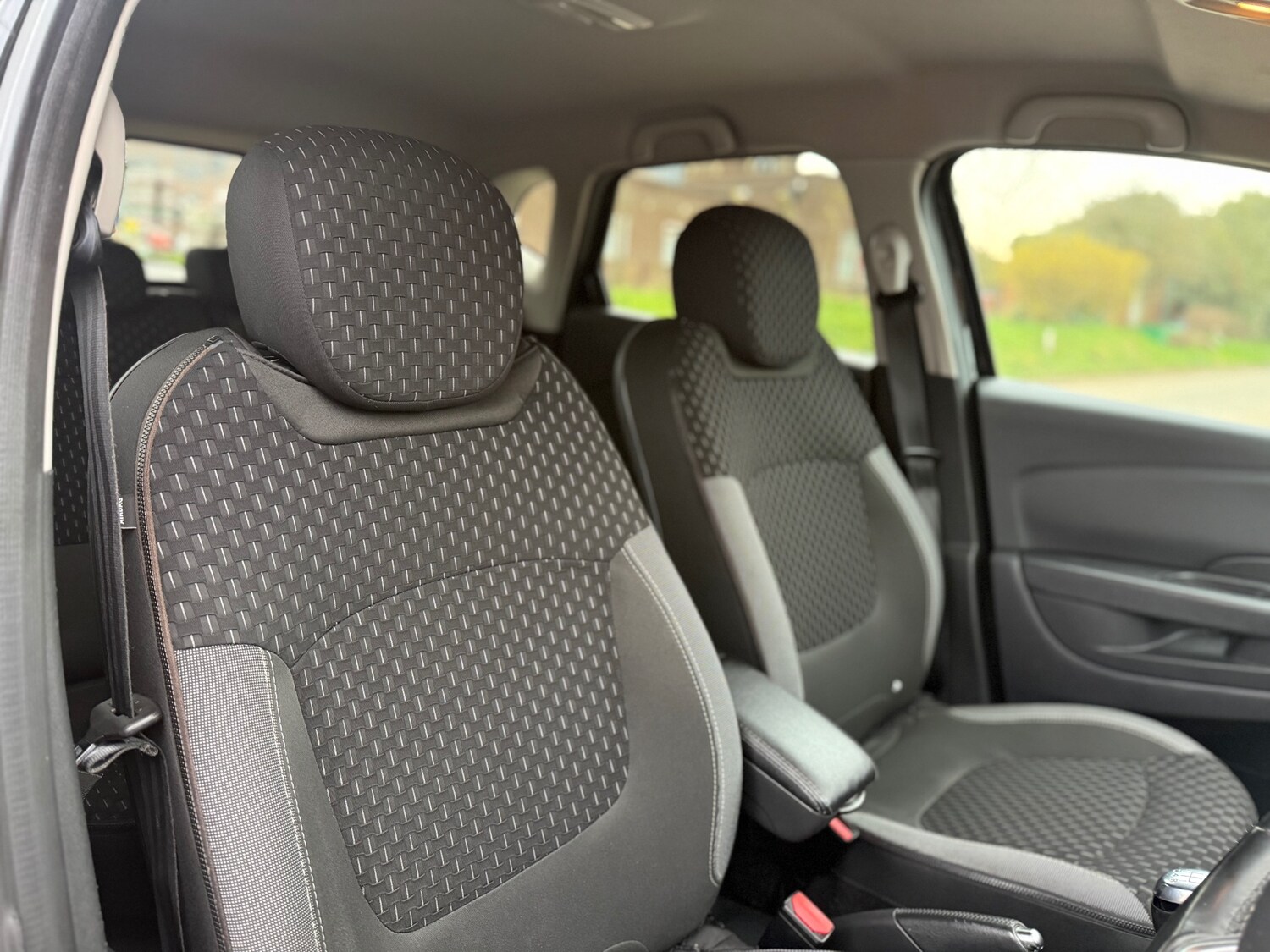 Used Renault Captur 2018 for sale - 77822408: Photo 10