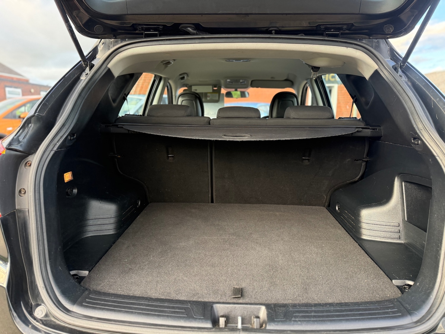 Used Hyundai Ix35 2012 for sale - 76387387: Photo 15