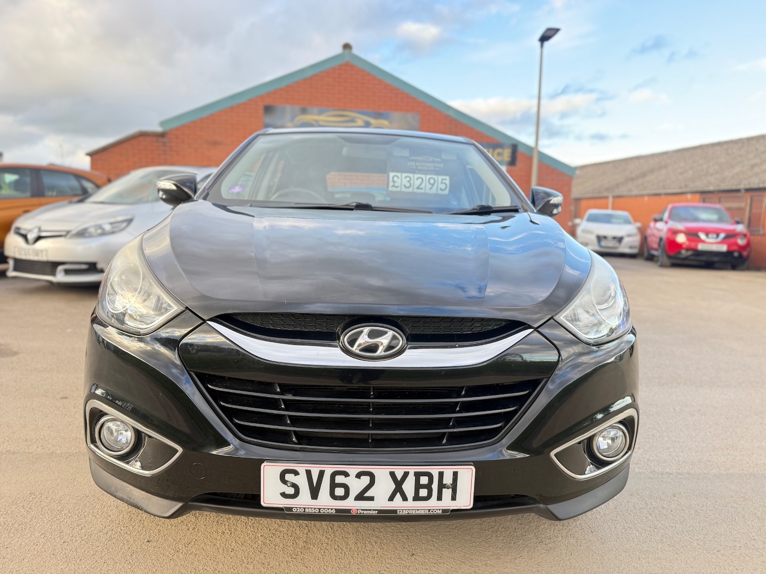 Used Hyundai Ix35 2012 for sale - 76387387: Photo 2