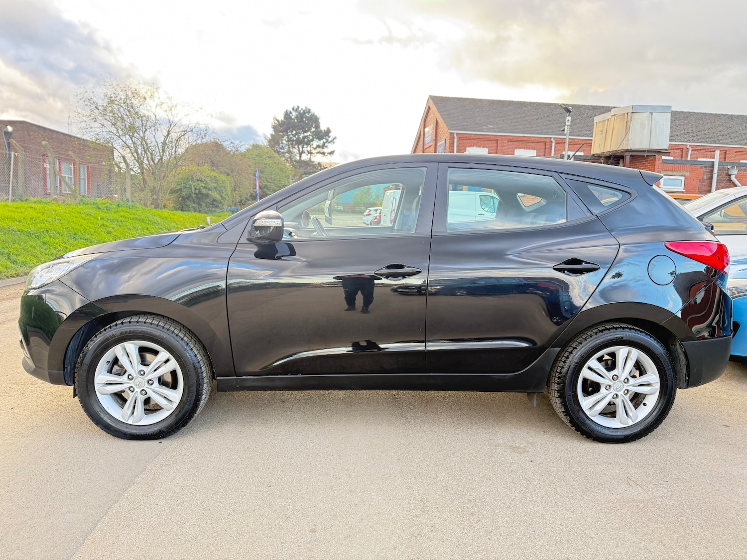 Used Hyundai Ix35 2012 for sale - 76387387: Photo 4