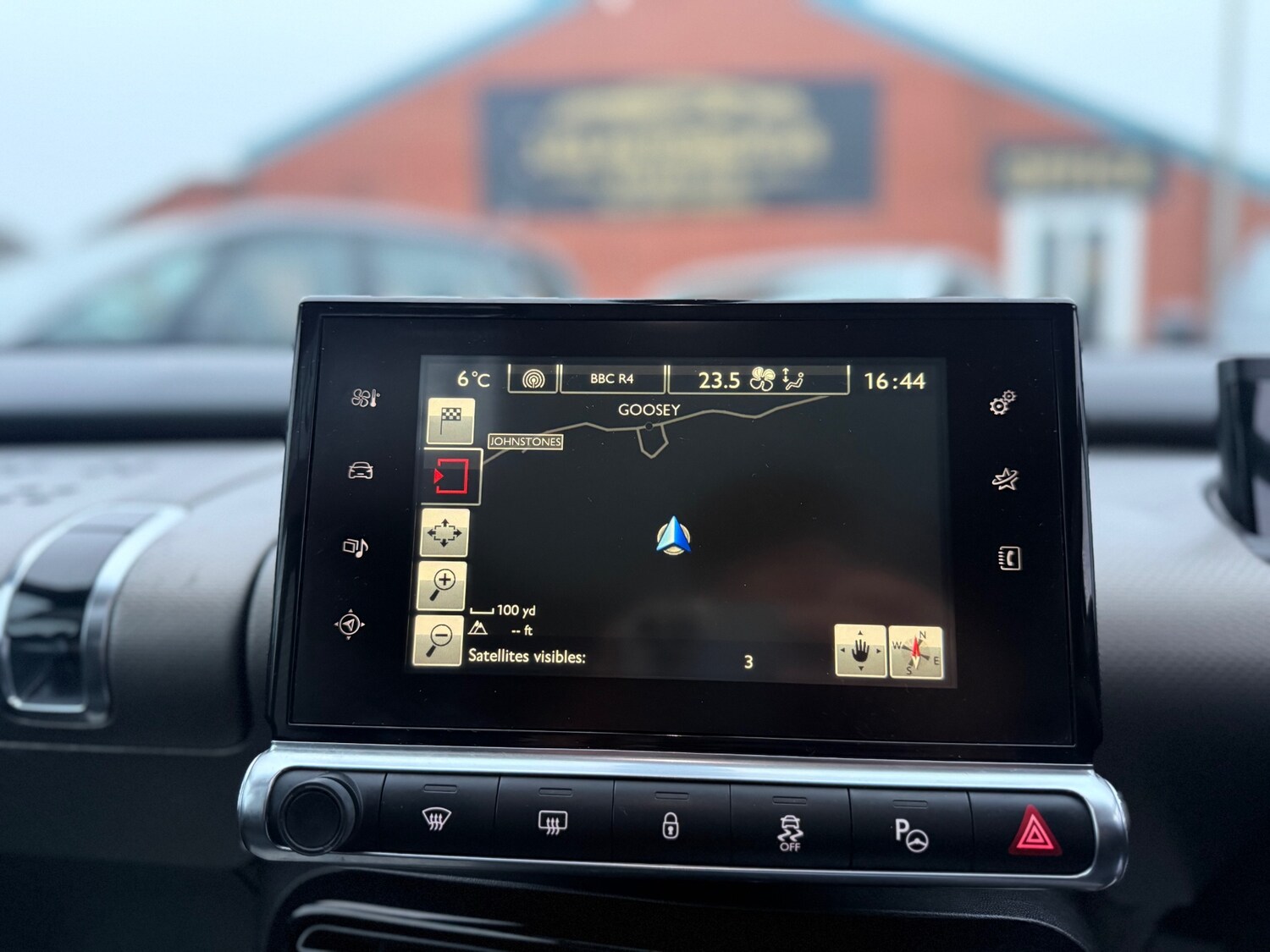 Used Citroen C4 Cactus 2015 for sale - 77508695: Photo 16