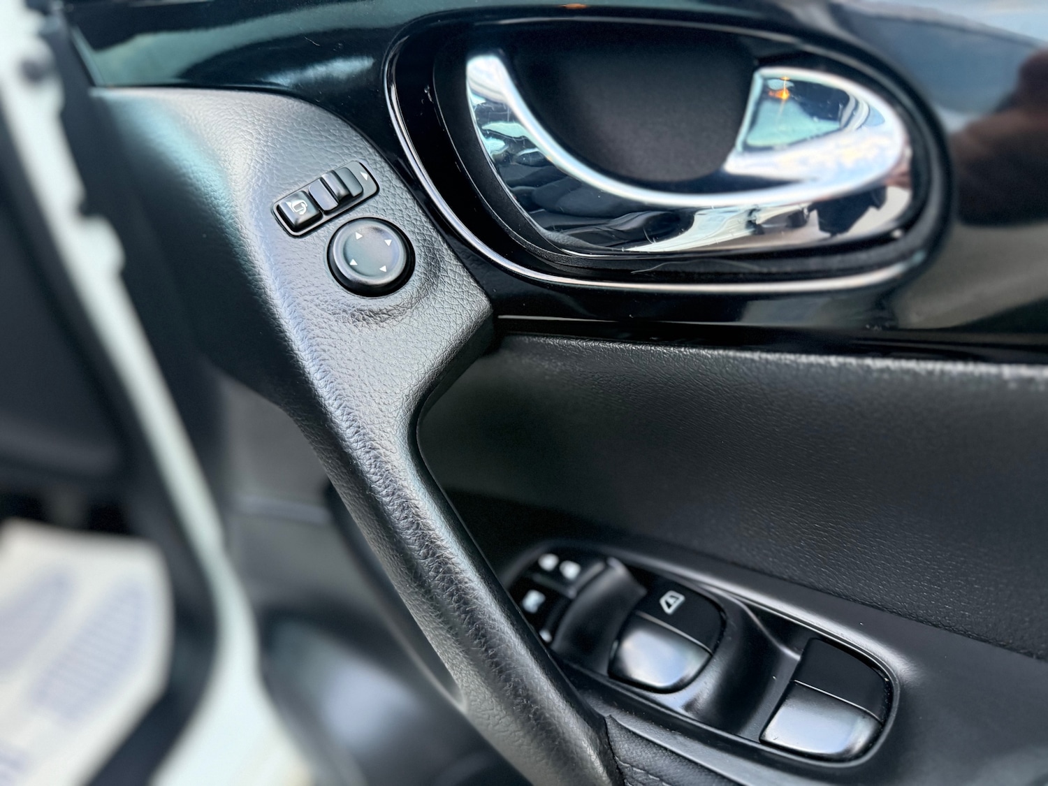 Used Nissan Qashqai 2015 for sale - 76837250: Photo 16