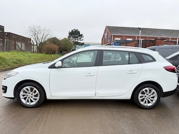 Used Renault Megane 2014 for sale - 77228391: Photo