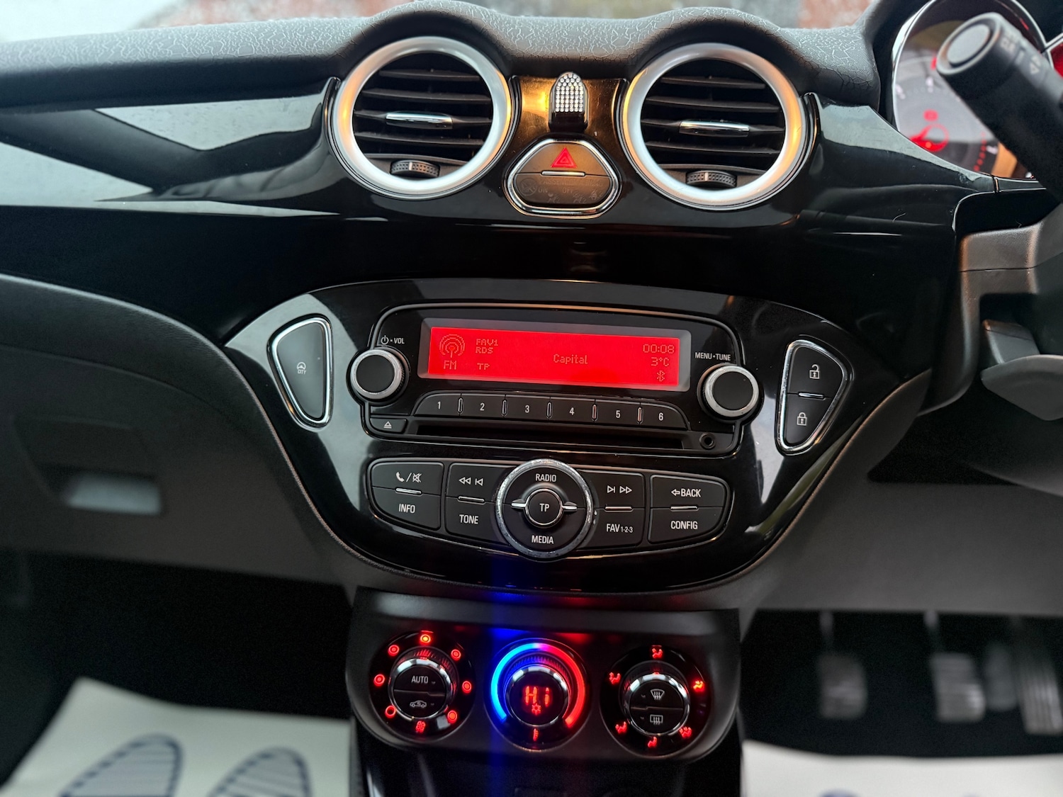 Used Vauxhall ADAM 2015 for sale - 77453479: Photo 13