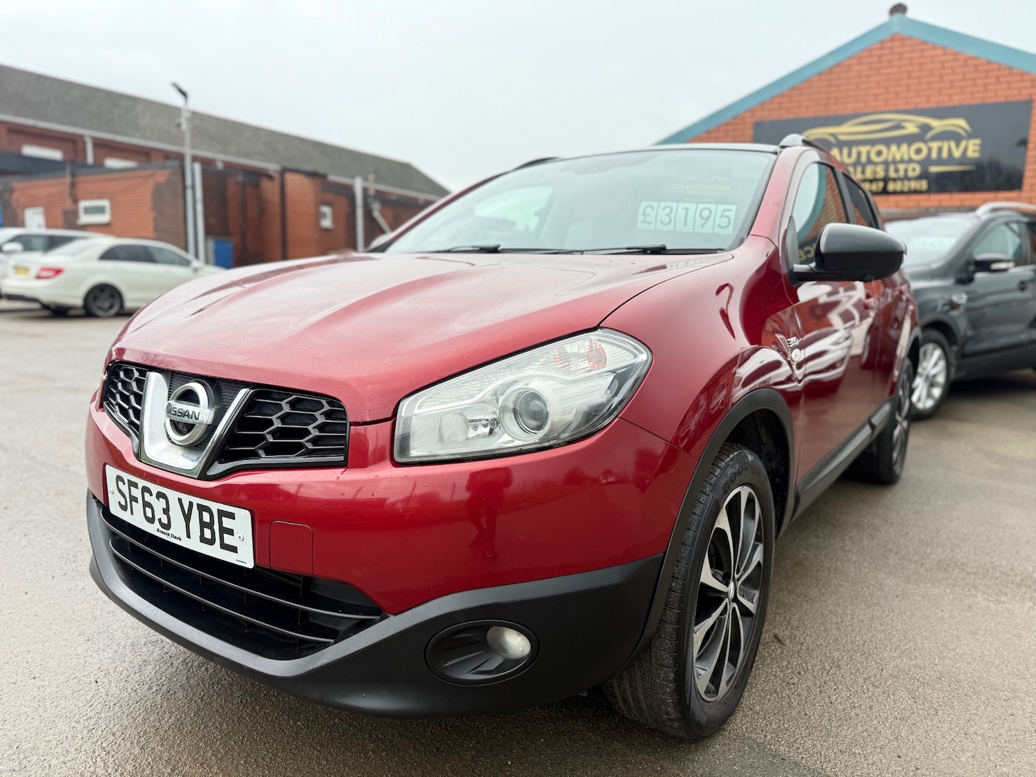 Used Nissan Qashqai 2013 for sale - 77154619: Photo 3