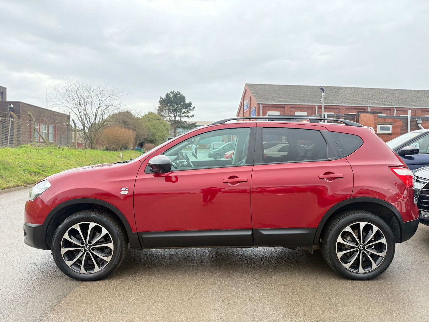 Used Nissan Qashqai 2013 for sale - 77154619: Photo 4
