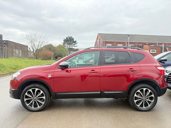 Used Nissan Qashqai 2013 for sale - 77154619: Photo
