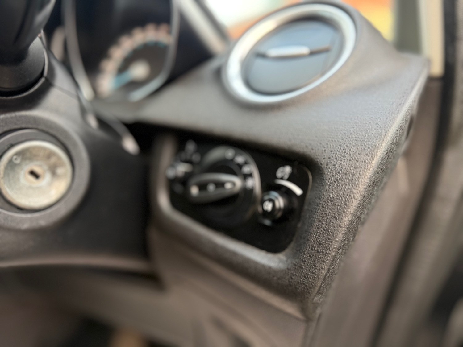 Used Ford Fiesta 2015 for sale - 77052975: Photo 13