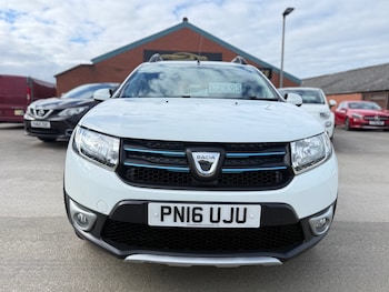 Used Dacia Sandero Stepway 2016 for sale - 78545944: Photo