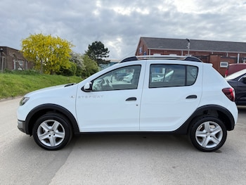 Used Dacia Sandero Stepway 2016 for sale - 78545944: Photo