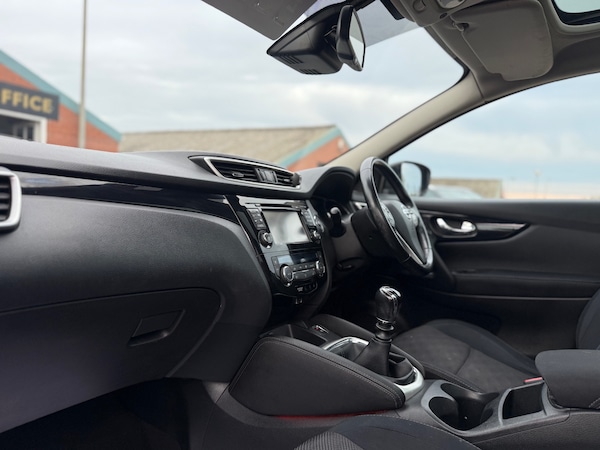 Used Nissan Qashqai 2014 for sale - 76149782: Photo 14