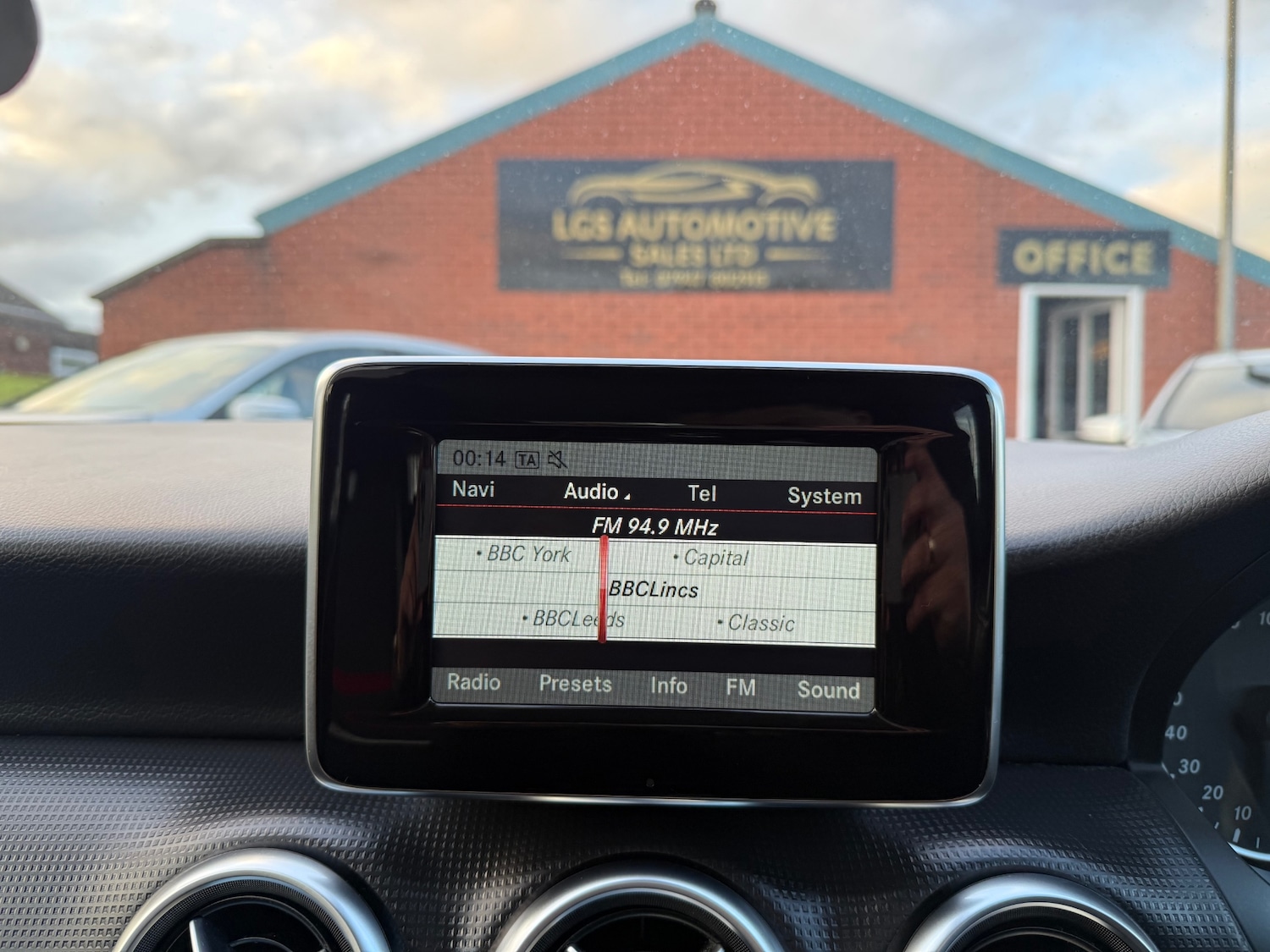 Used Mercedes-Benz A-Class 2014 for sale - 77837167: Photo 16