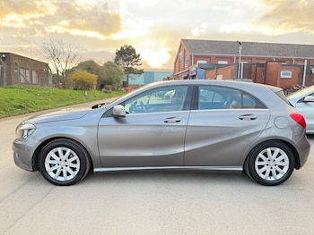 Used Mercedes-Benz A-Class 2014 for sale - 77837167: Photo