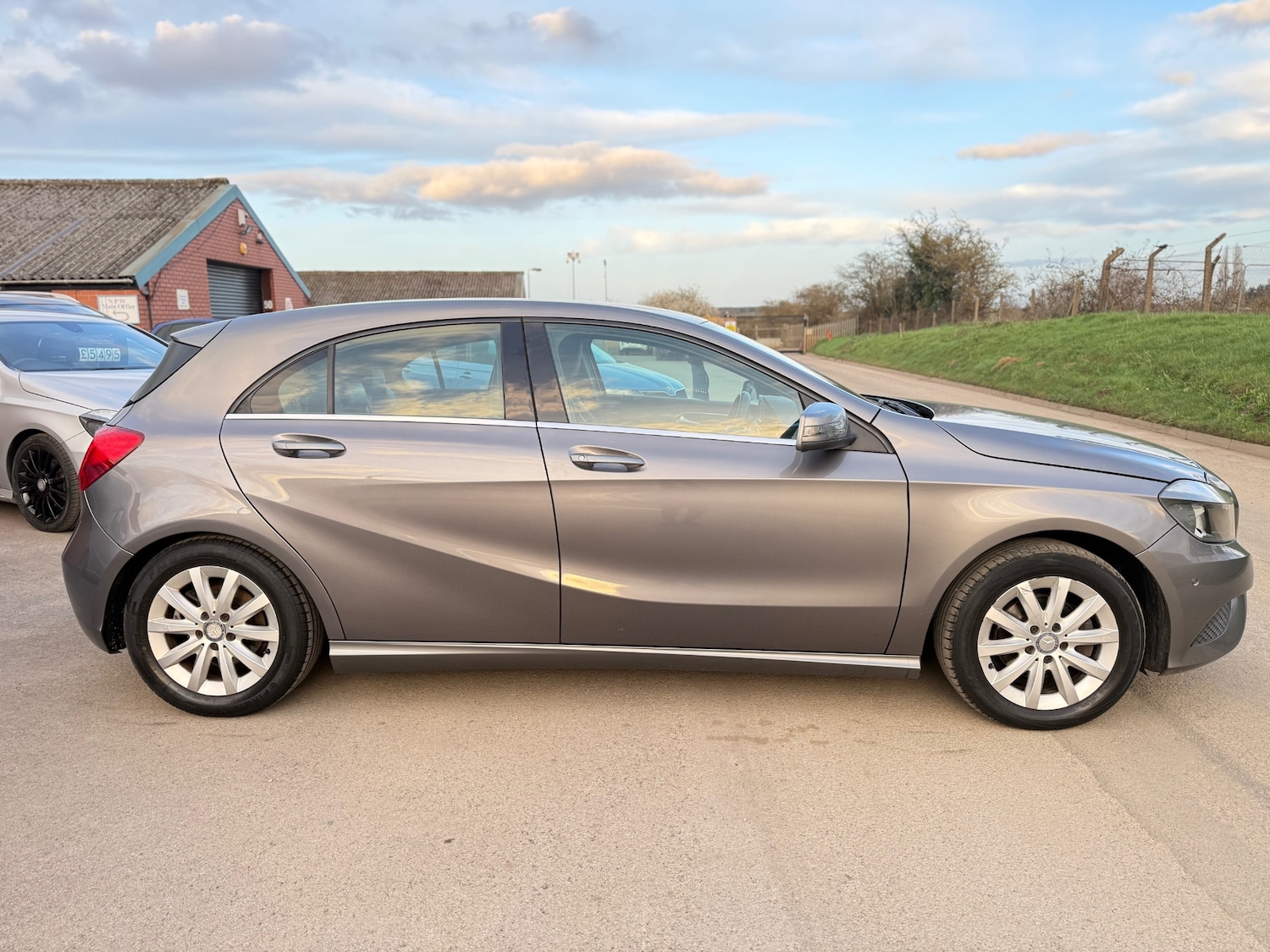 Used Mercedes-Benz A-Class 2014 for sale - 77837167: Photo 5