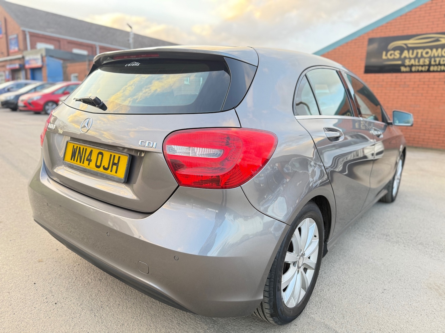 Used Mercedes-Benz A-Class 2014 for sale - 77837167: Photo 8