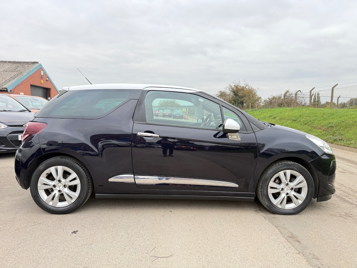 Used Citroen DS3 2014 for sale - 76396772: Photo 5