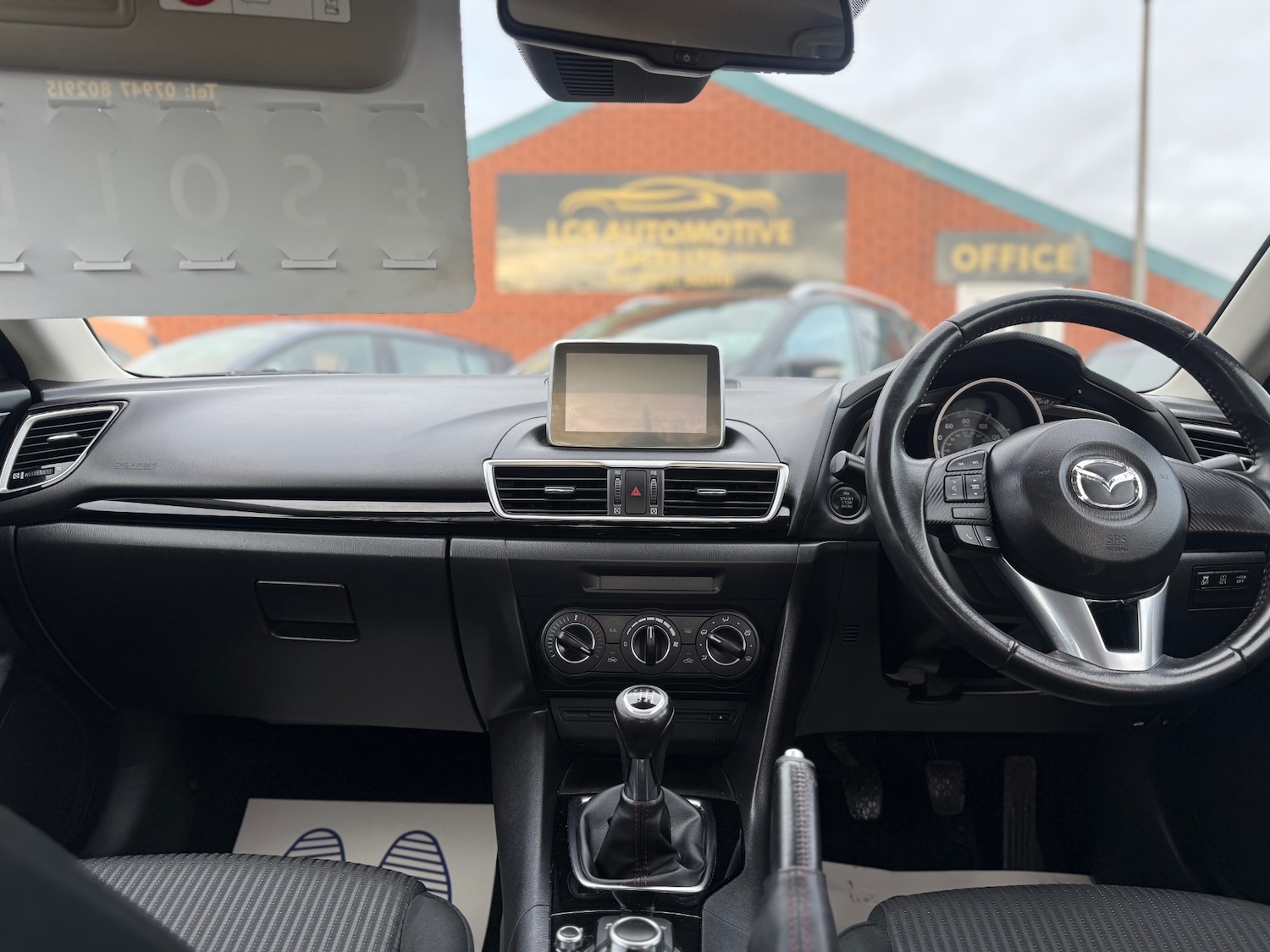 Used Mazda Mazda3 2014 for sale - 76854870: Photo 10