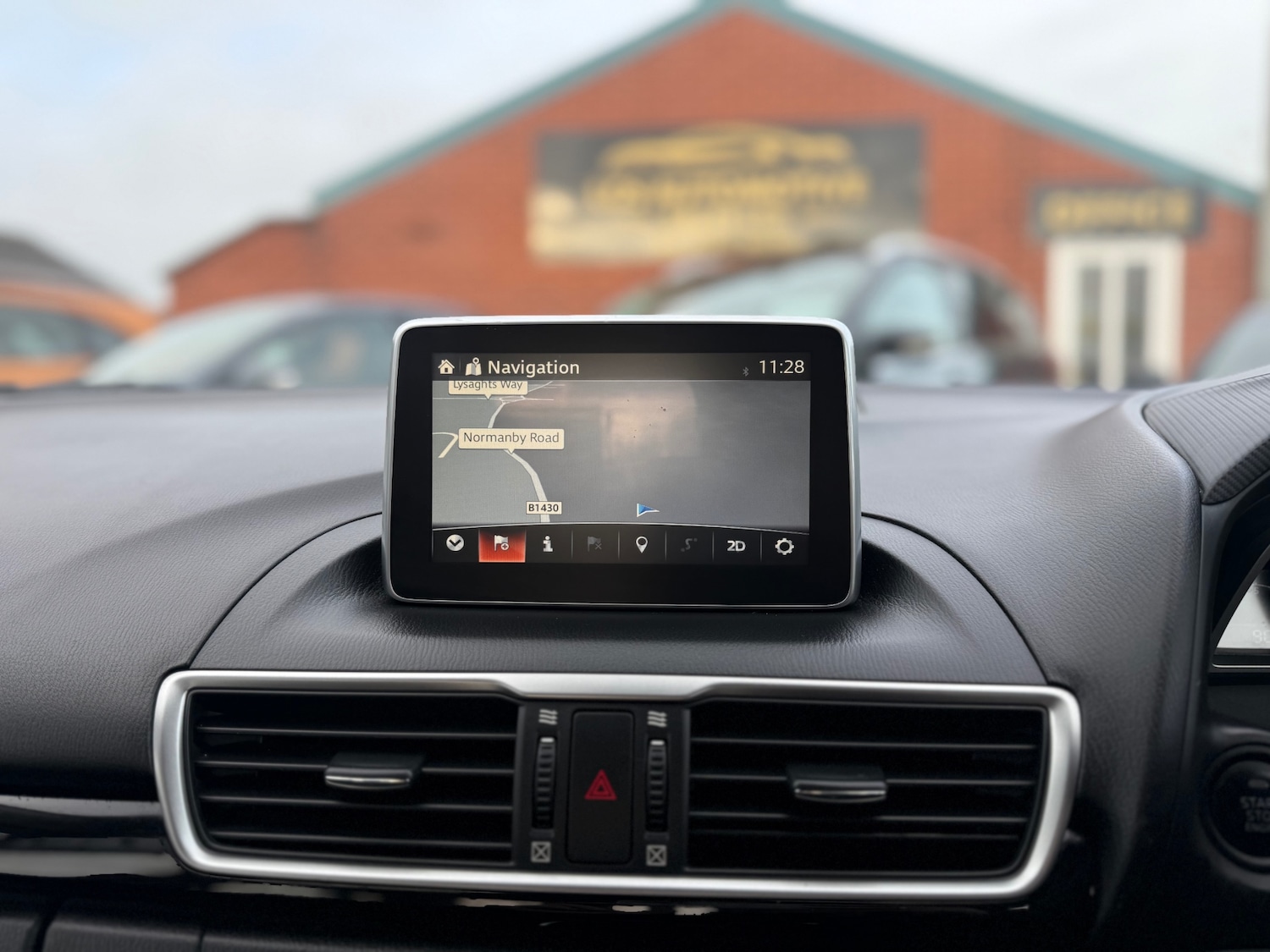 Used Mazda Mazda3 2014 for sale - 76854870: Photo 11