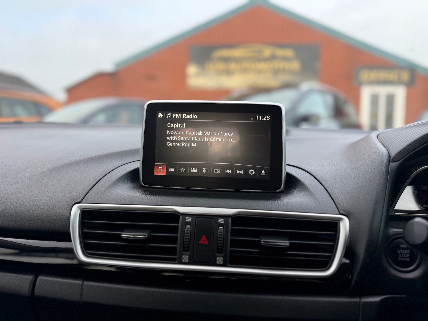 Used Mazda Mazda3 2014 for sale - 76854870: Photo 12