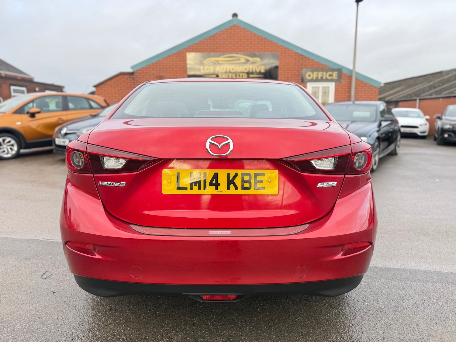 Used Mazda Mazda3 2014 for sale - 76854870: Photo 7