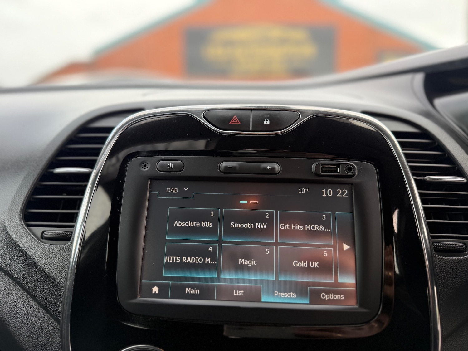 Used Renault Captur 2016 for sale - 77636530: Photo 15