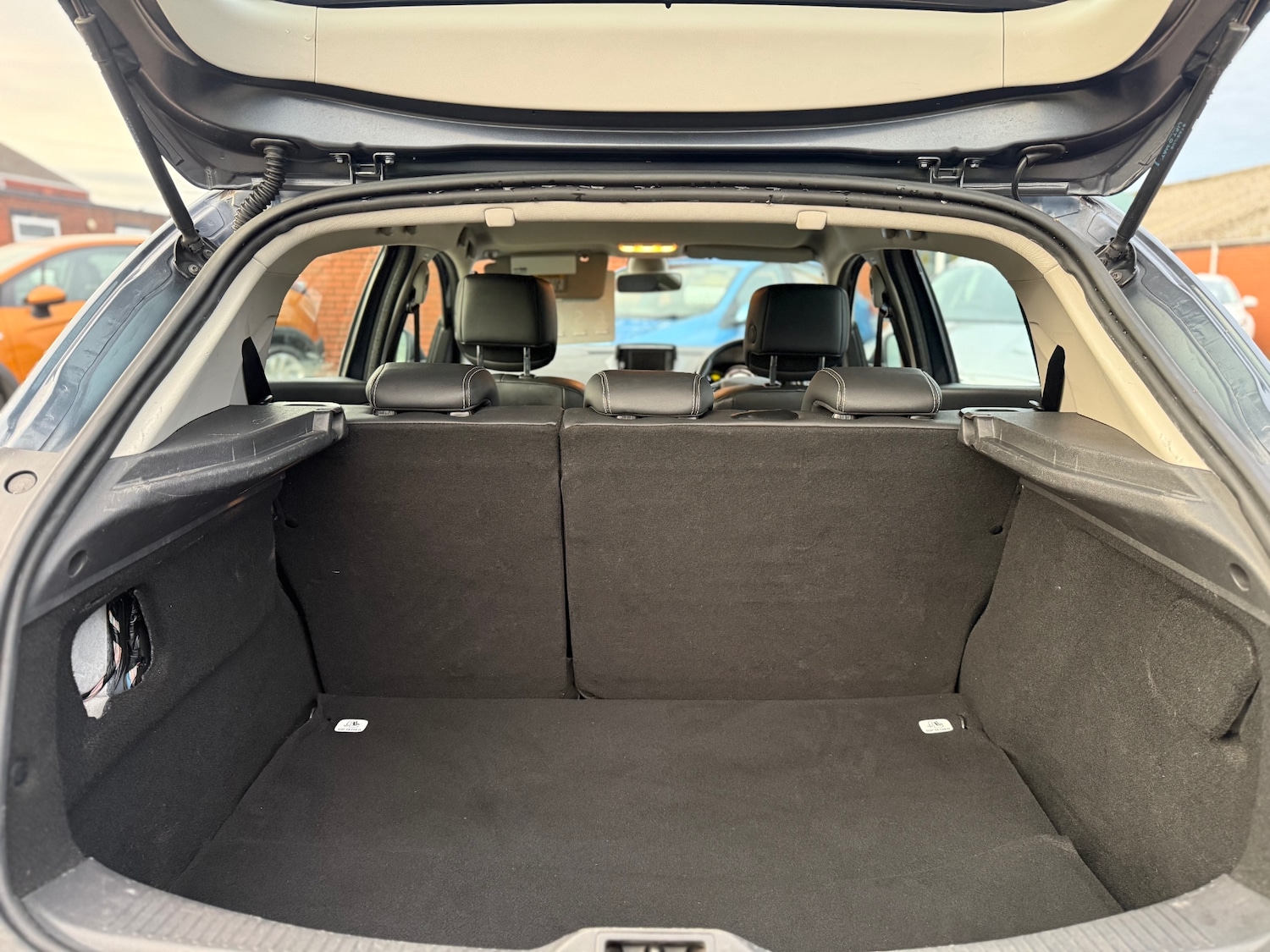 Used Renault Megane 2016 for sale - 76713336: Photo 13