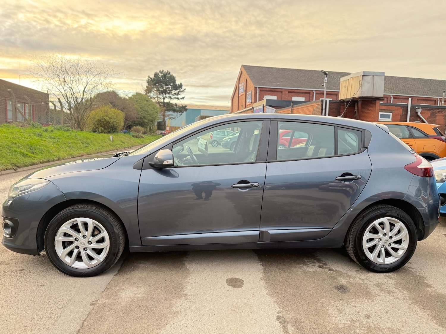 Used Renault Megane 2016 for sale - 76713336: Photo 4